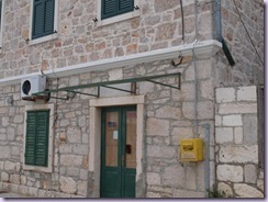 Identical one next door - also illegal but owned by a Croatian !!